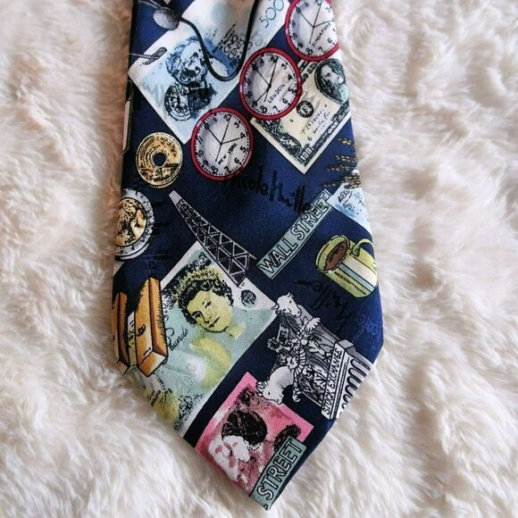 Nicole Miller Wallstreet/Banker Silk Necktie 10" x 4" - Picture 2 of 4